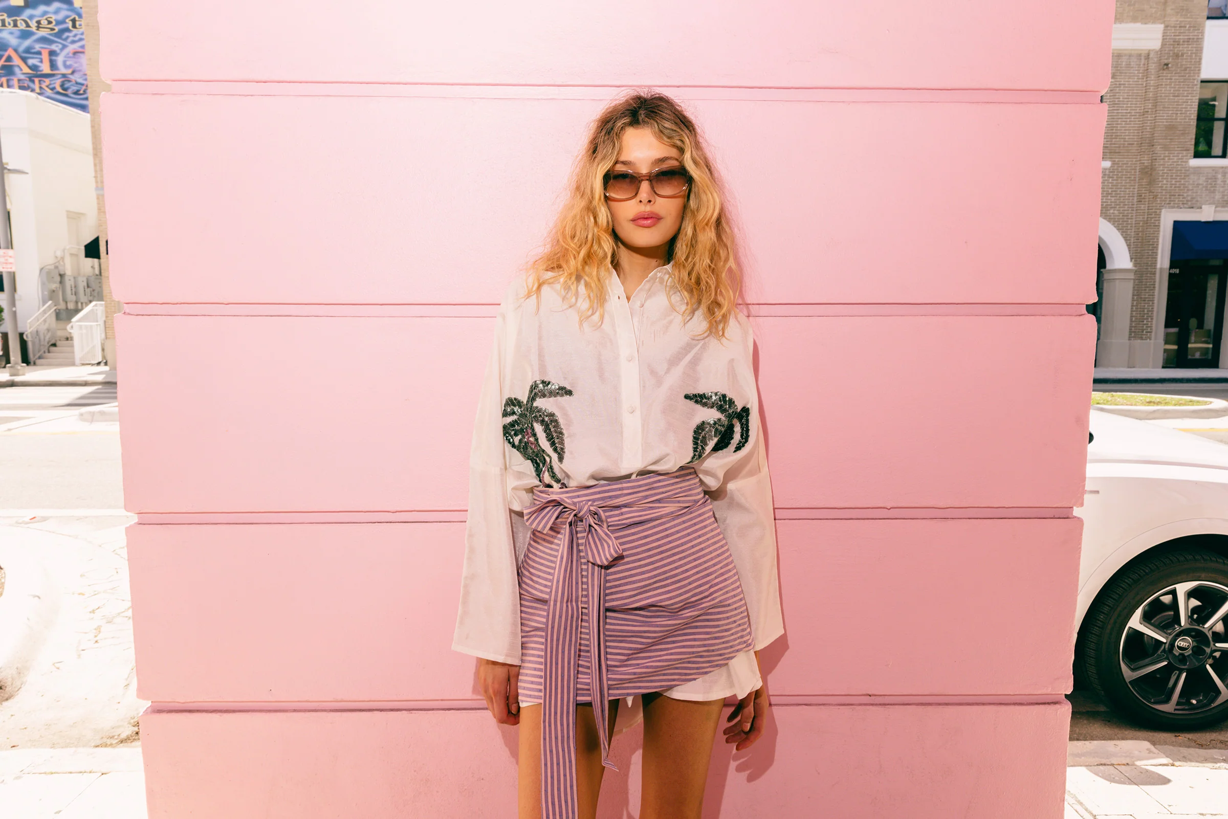 Effortless Elegance, One Size Fits All